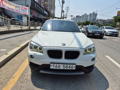 X1 (E84)