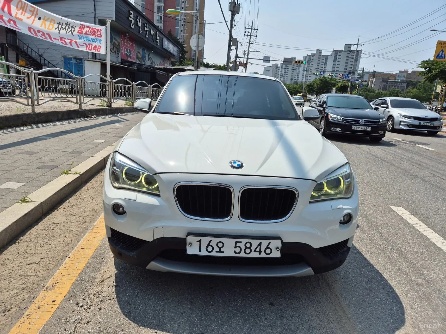 X1 (E84)