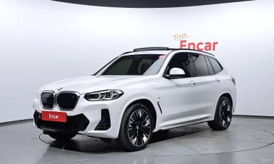 iX3