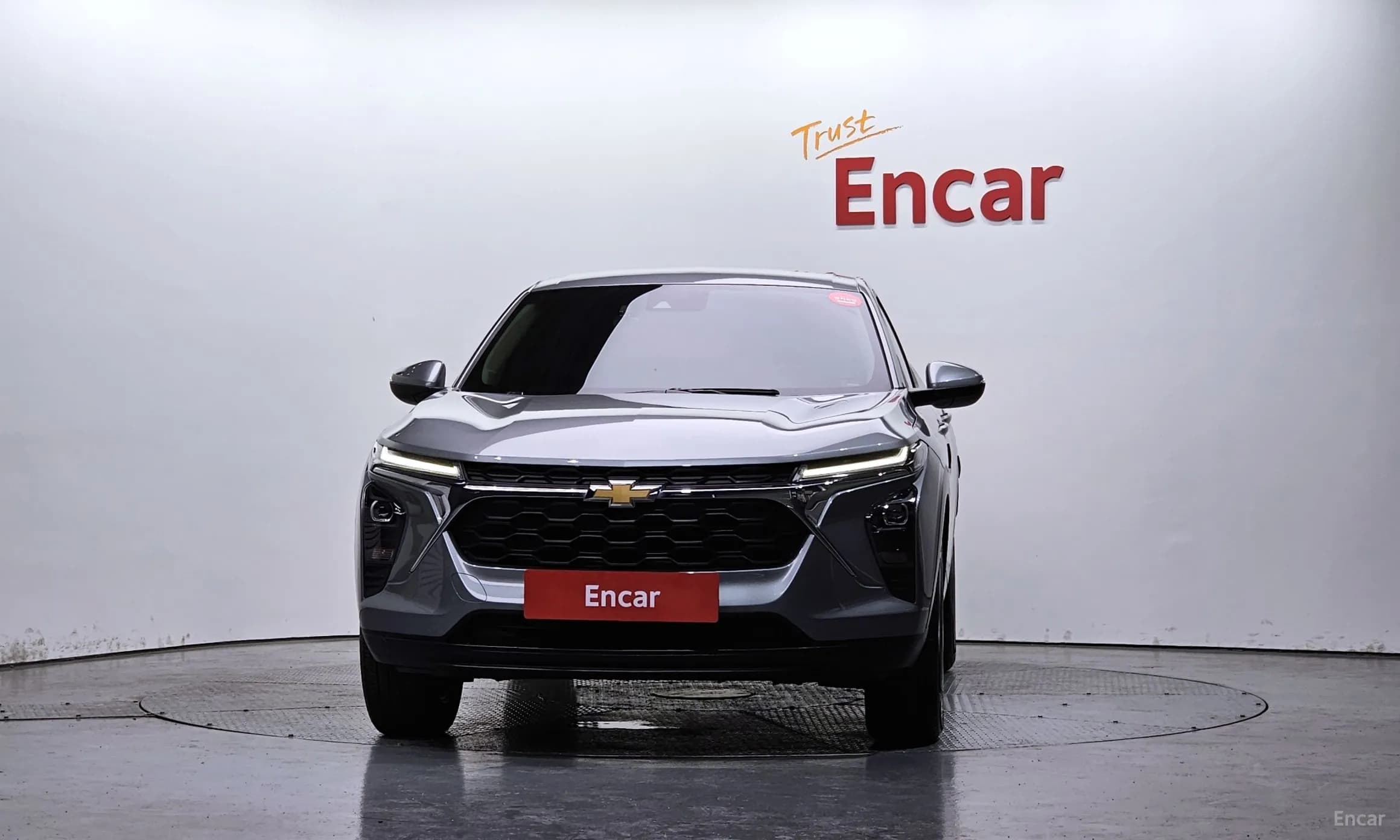 Trax Crossover