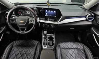 Trax Crossover