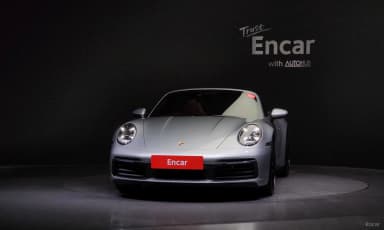 911 (992)