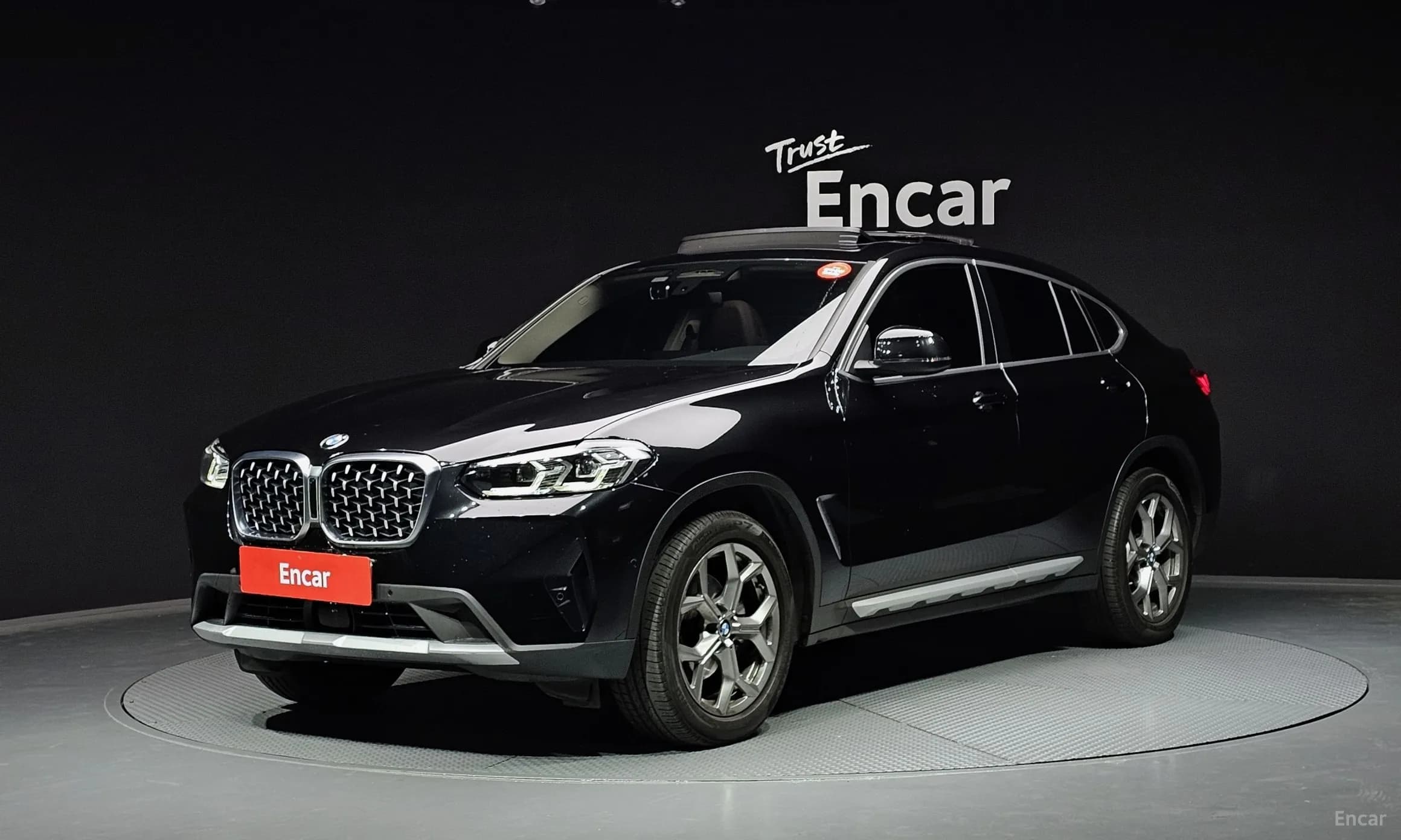 X4 (G02)