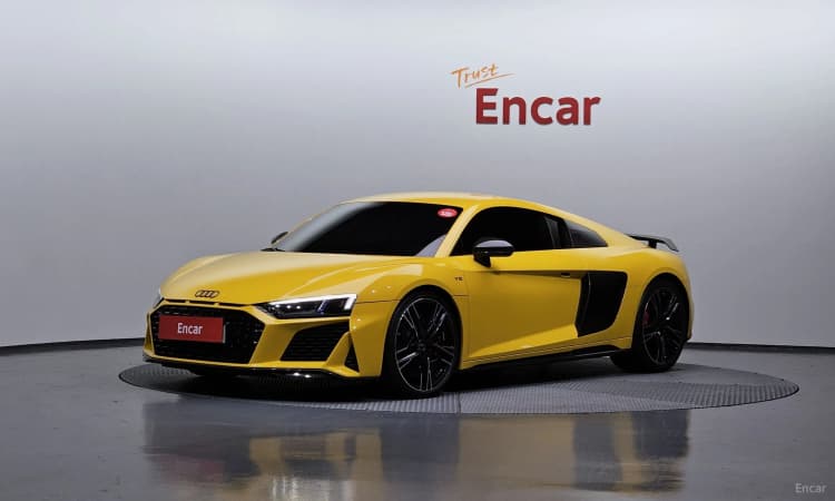 R8 (4S)