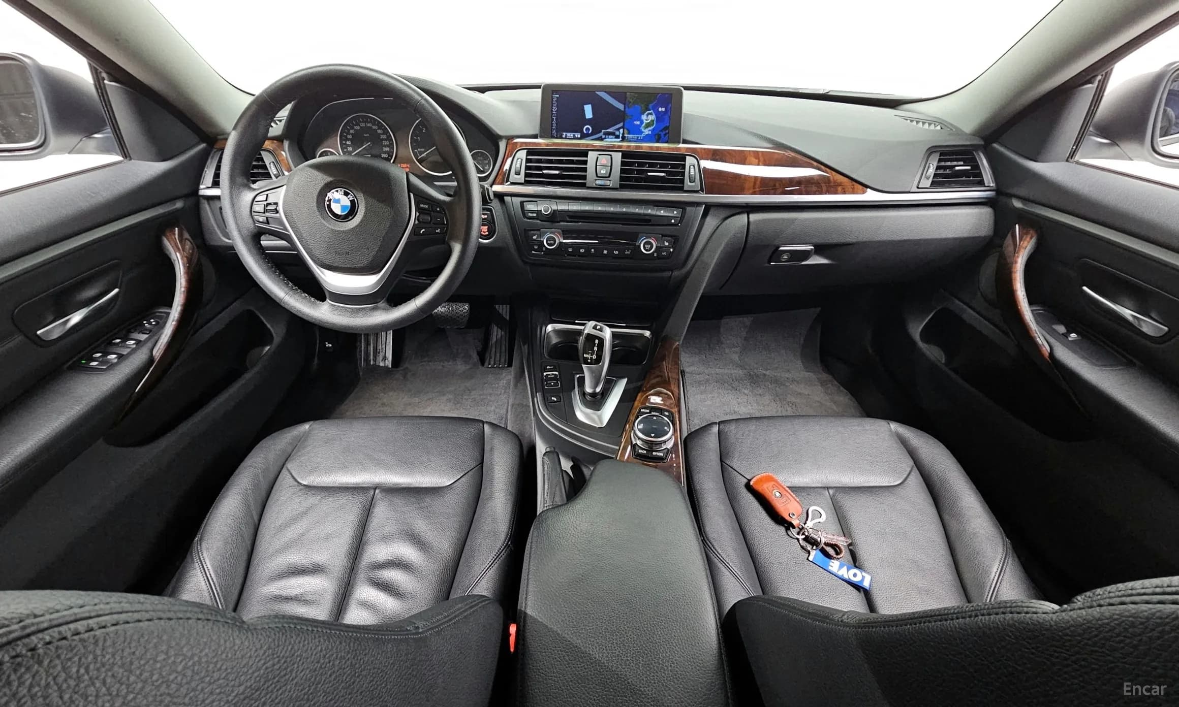 Series 4 (F32)