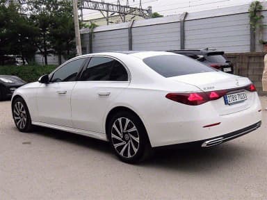 E-Class W214