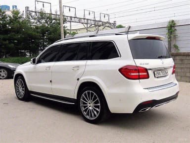GLS-Class X166