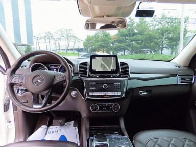 GLS-Class X166