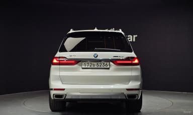 X7 (G07)