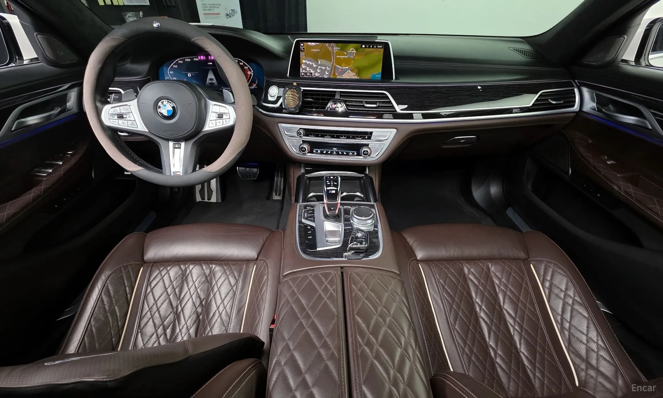 7 Series (G11)