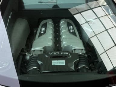 R8