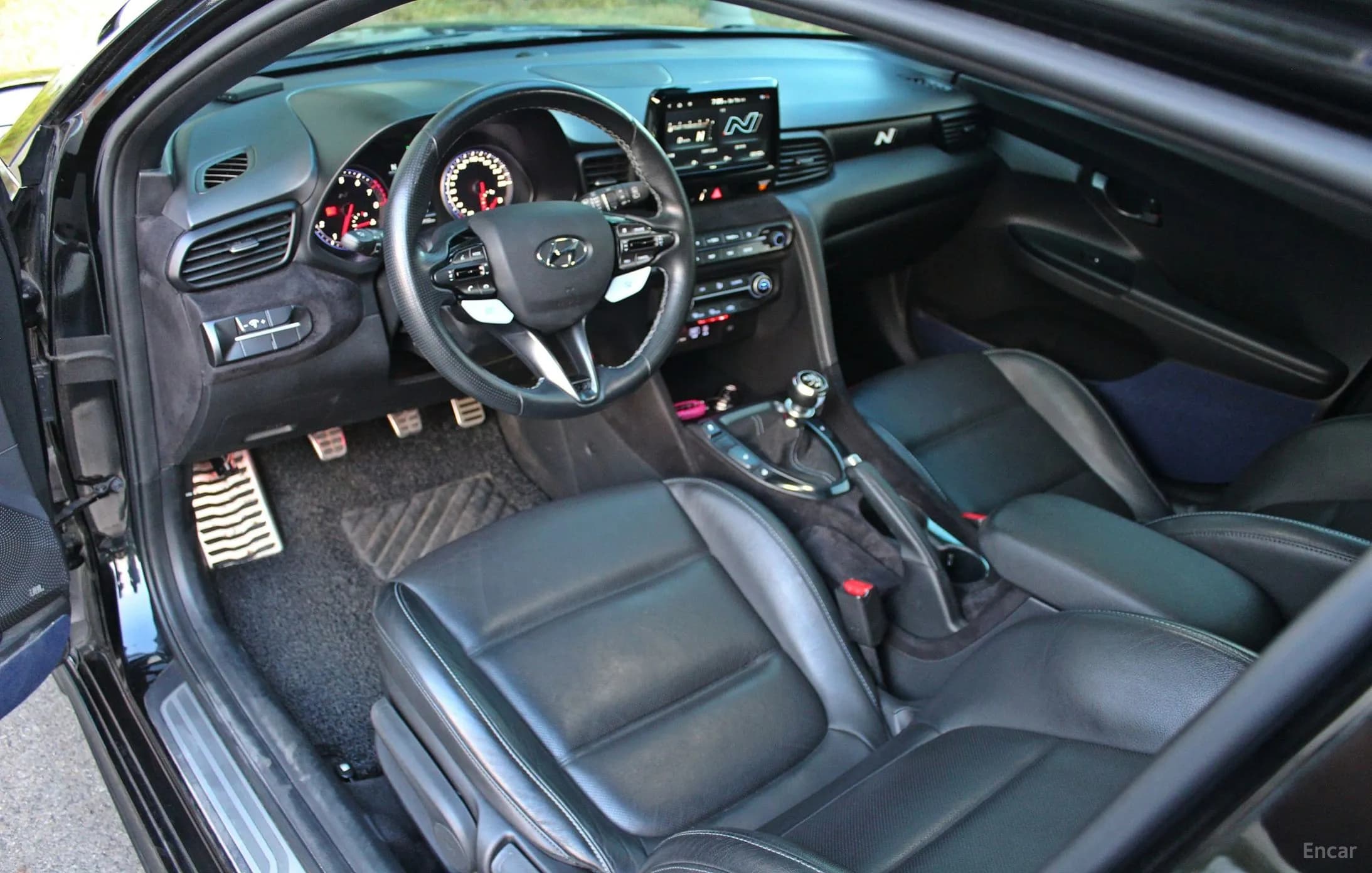 Veloster (JS)
