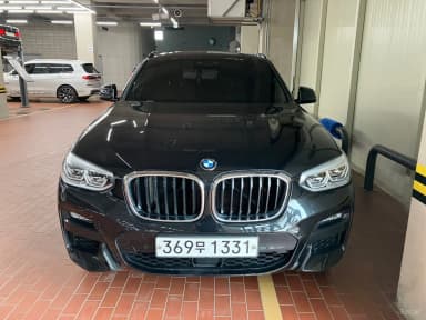 X4 (G02)