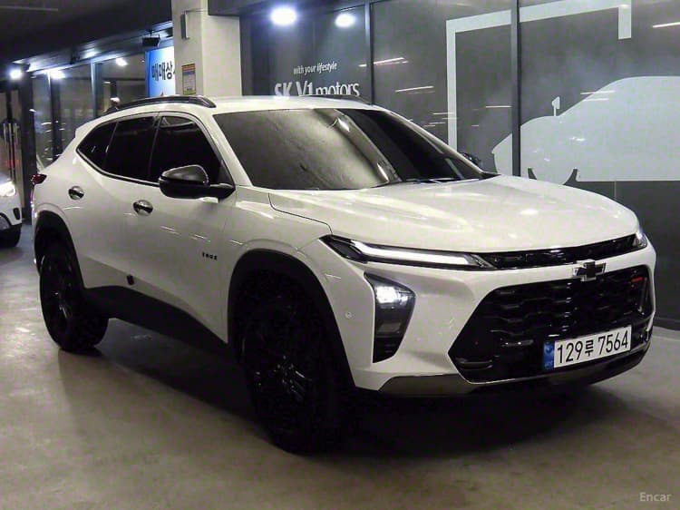 Trax Crossover
