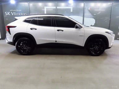 Trax Crossover