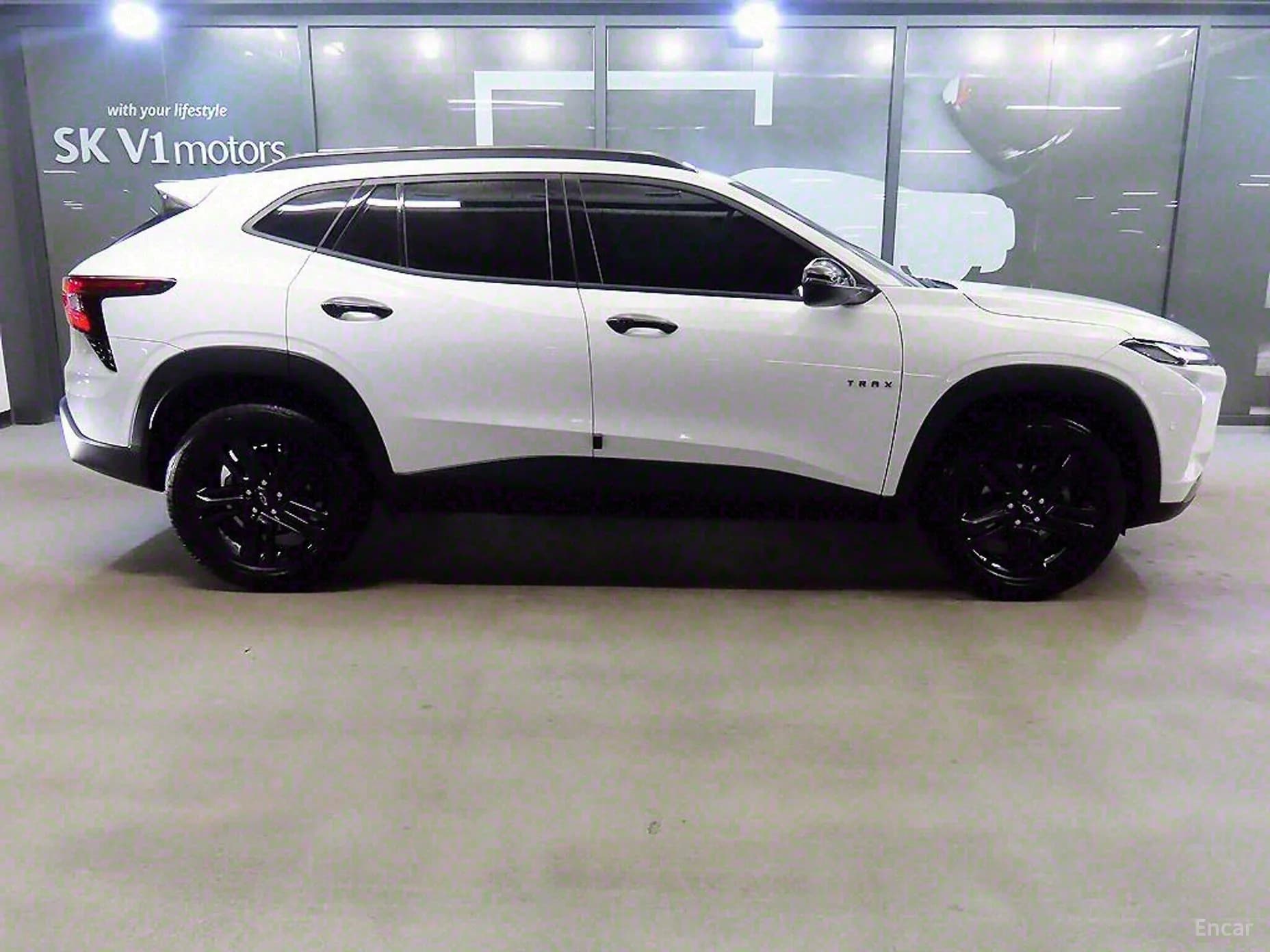 Trax Crossover