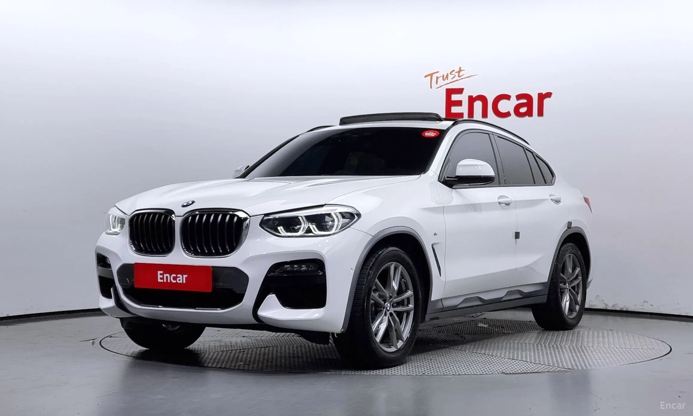 X4 (G02)