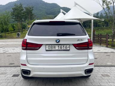 X5 (F15)