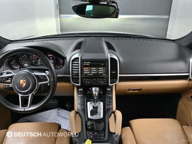New Cayenne