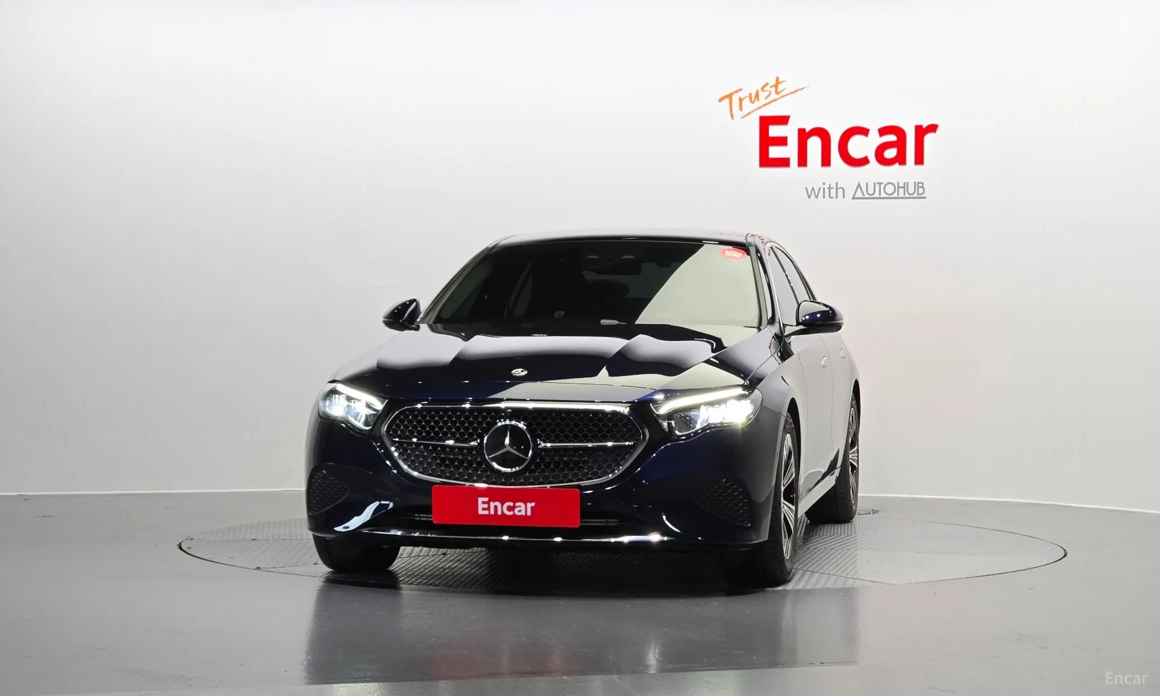 E-Class W214
