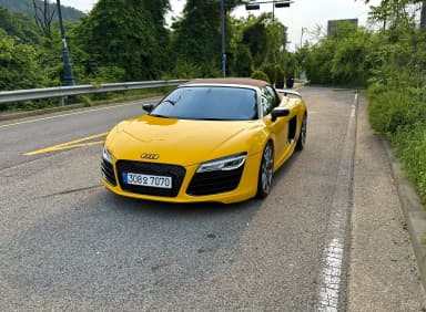 R8