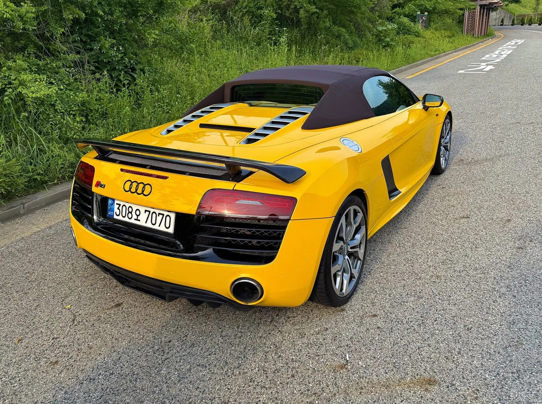 R8