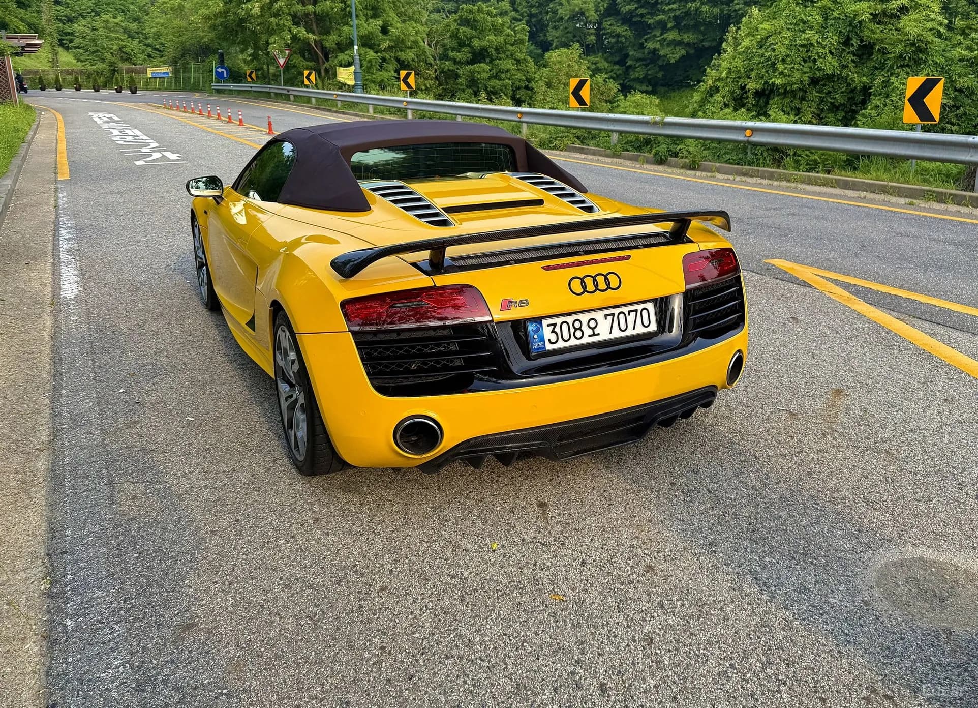 R8
