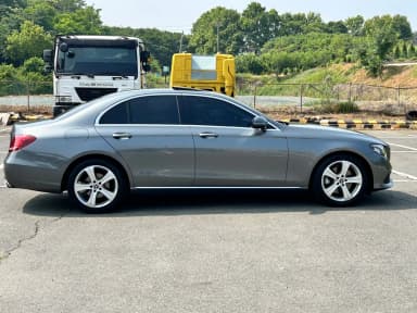 E-Class W213