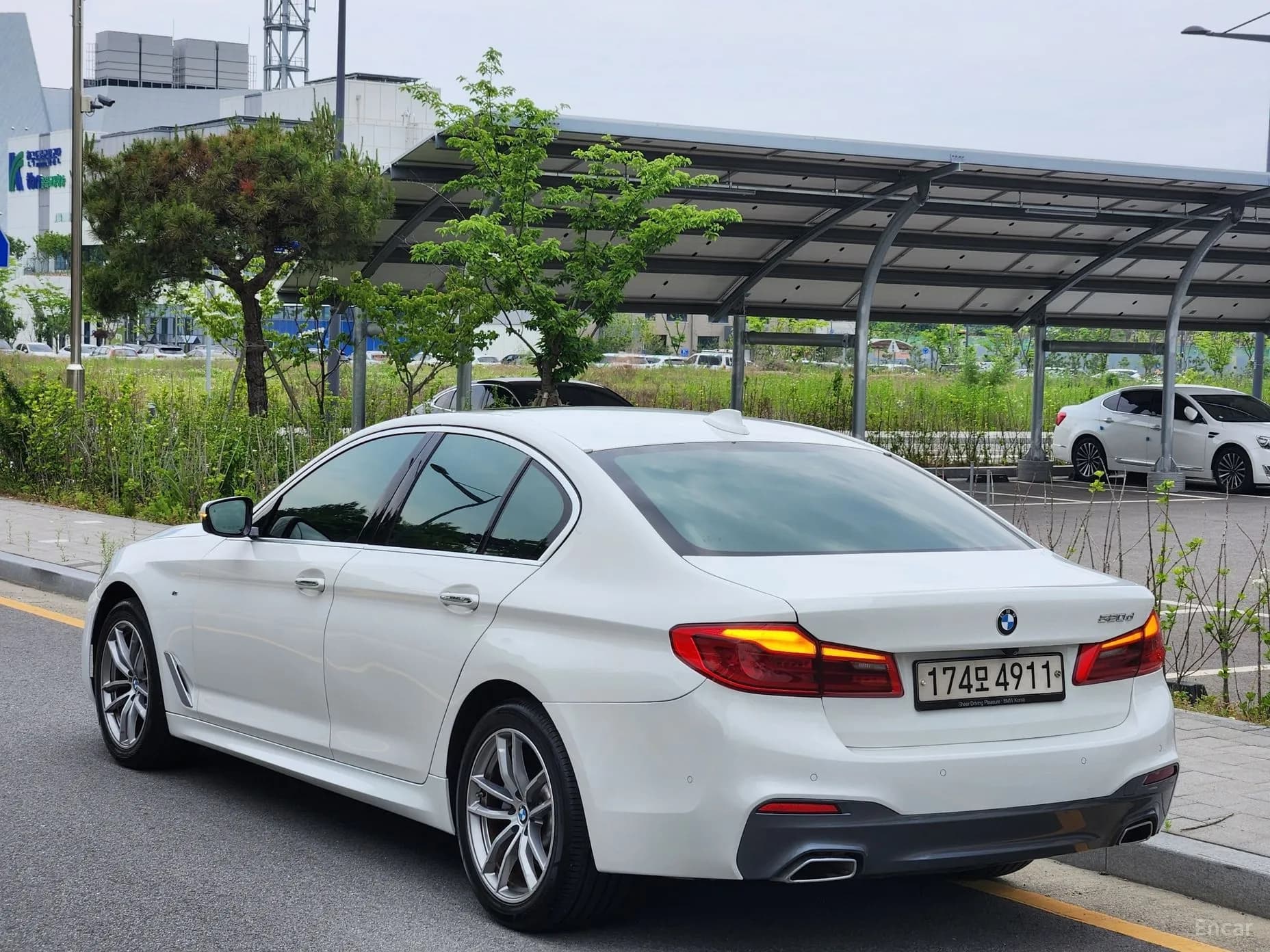 5 Series (G30)