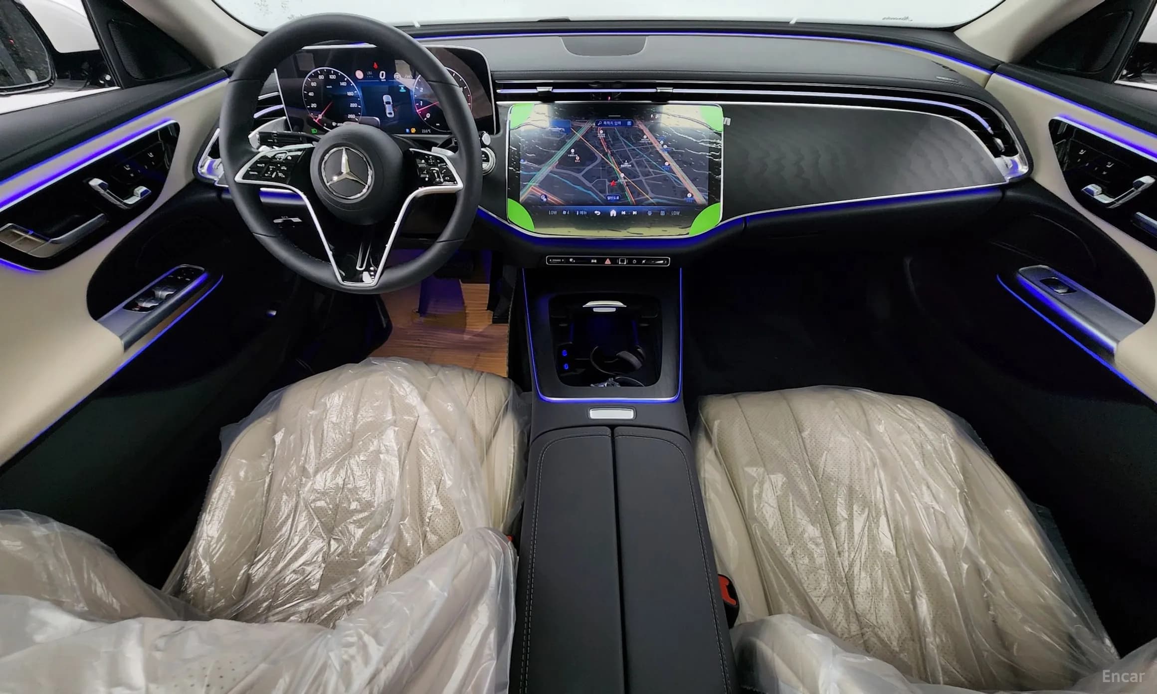 E-Class W214