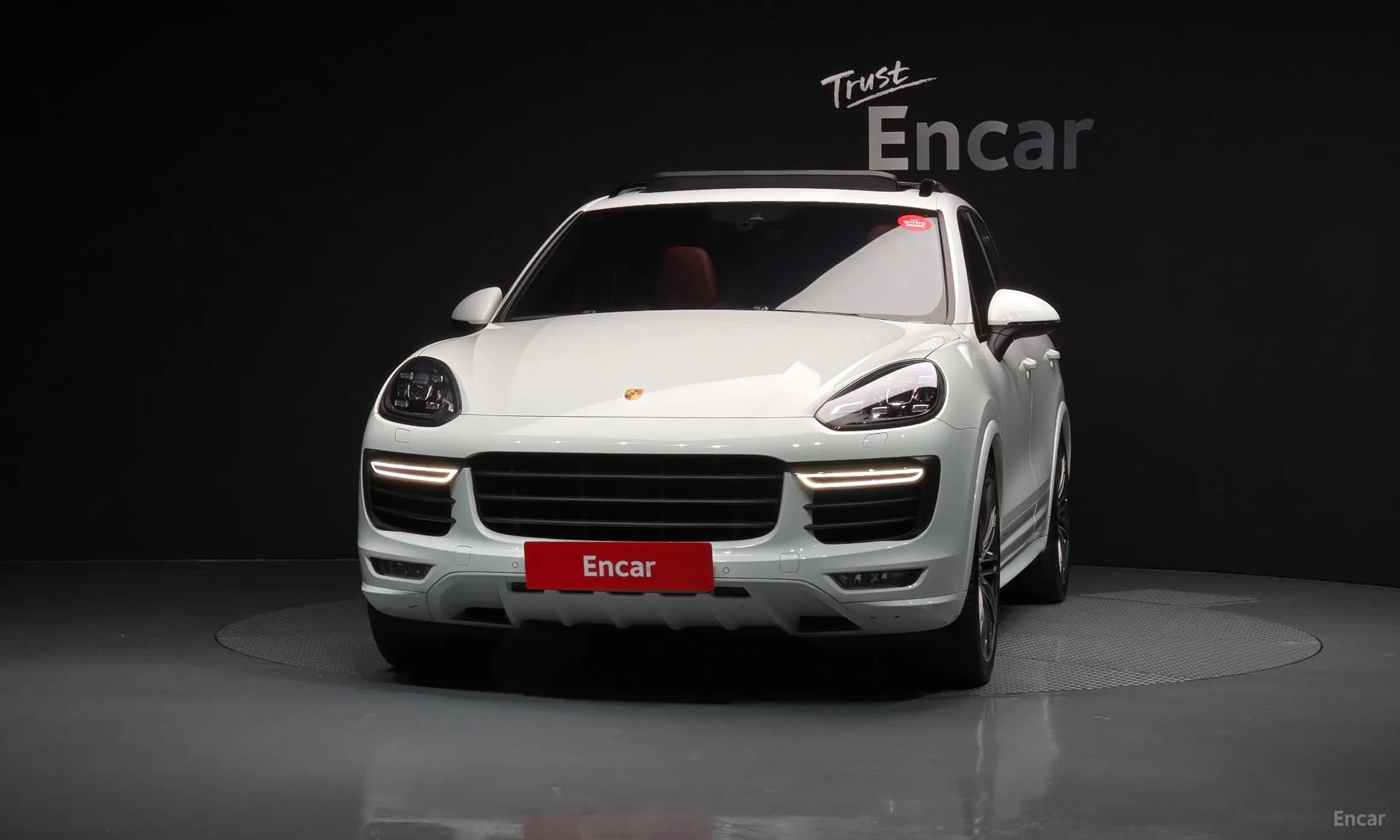 New Cayenne
