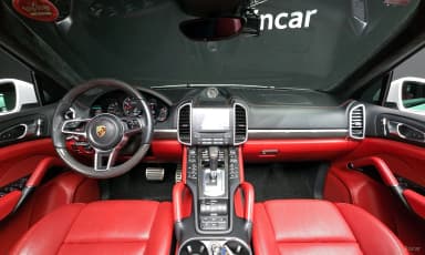 New Cayenne