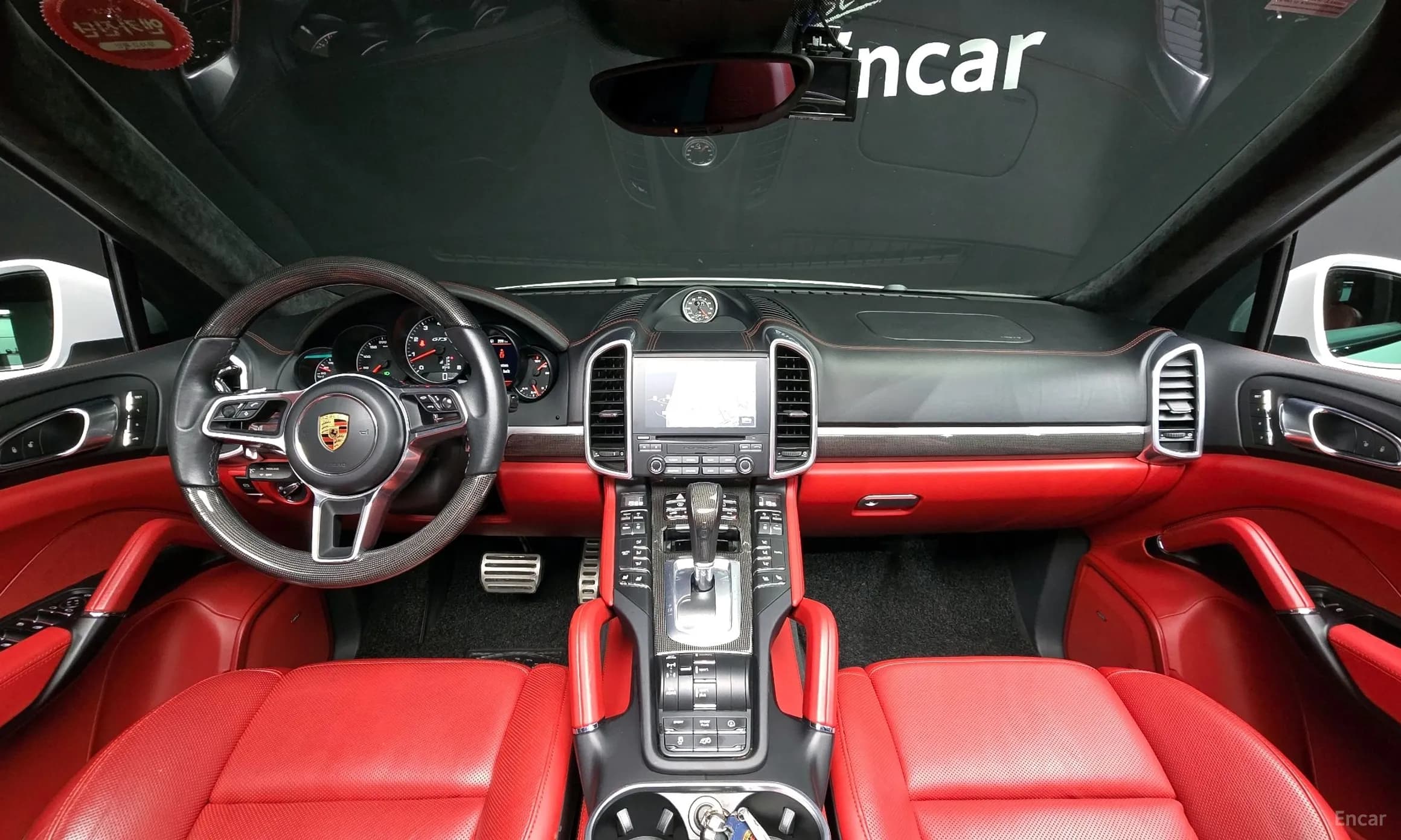New Cayenne