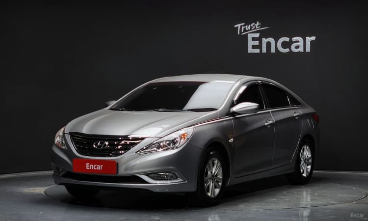 YF Sonata