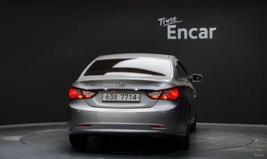YF Sonata