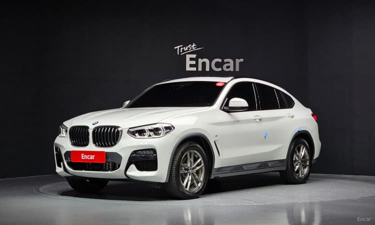 X4 (G02)