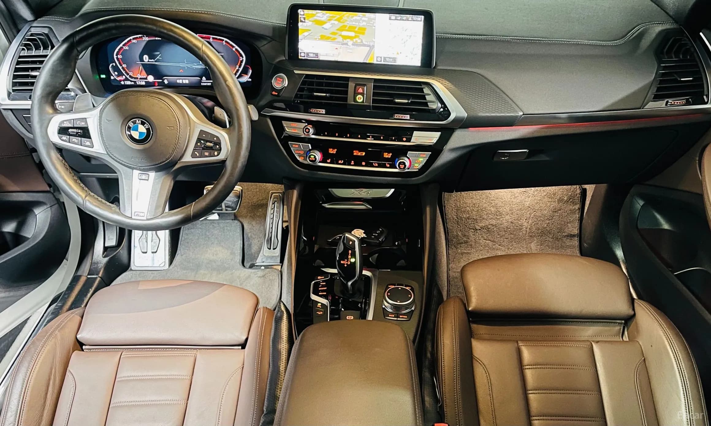 X4 (G02)
