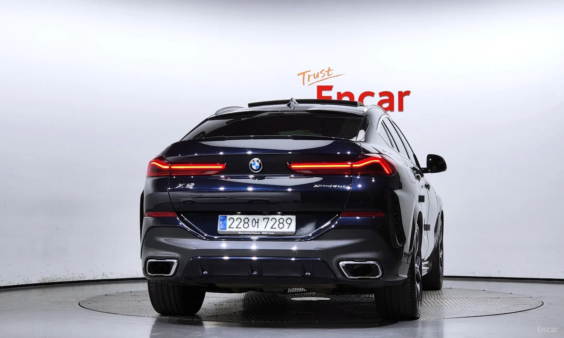 X6 (G06)