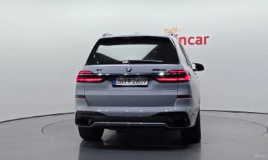 X7 (G07)