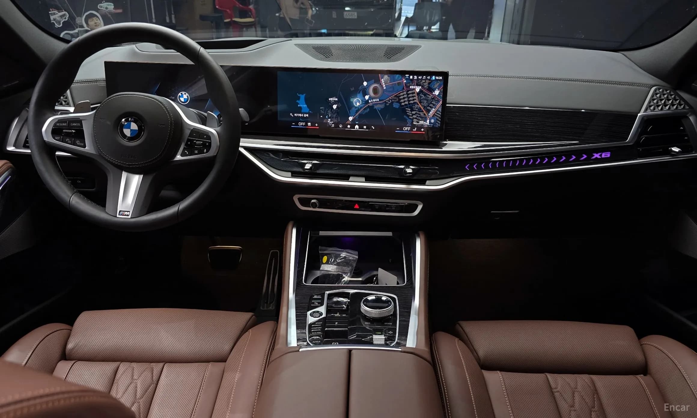 X6 (G06)