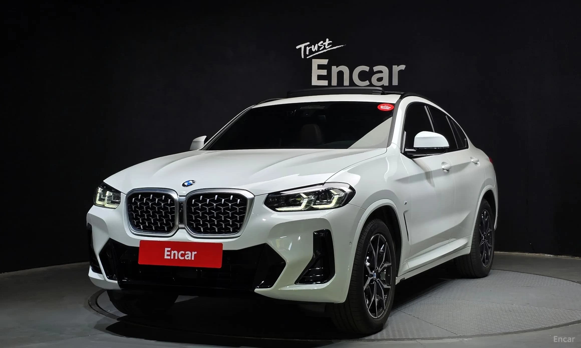 X4 (G02)