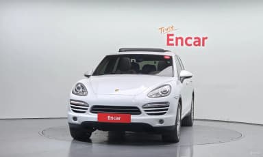New Cayenne