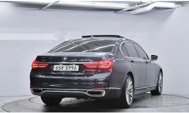 7 Series (G11)