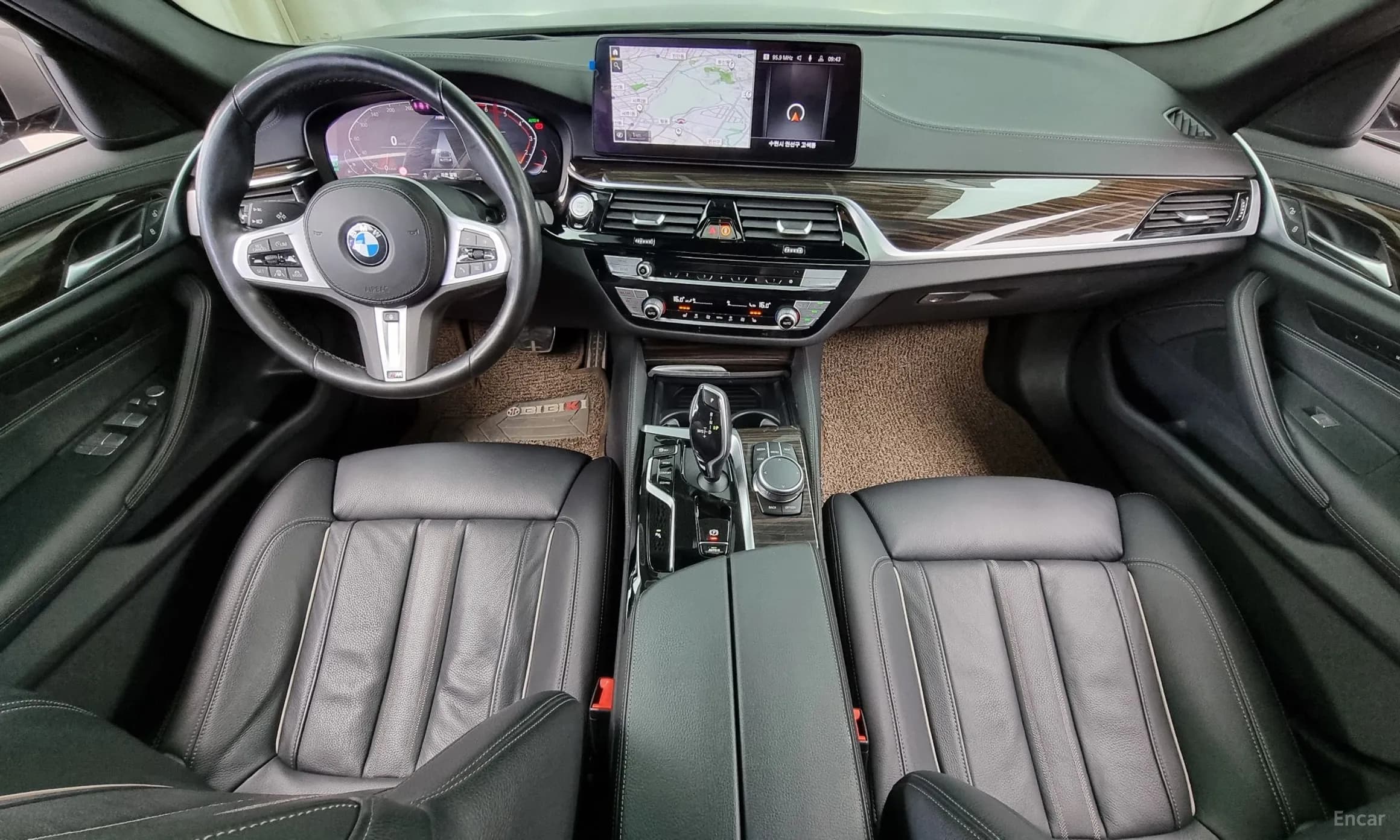 5 Series (G30)