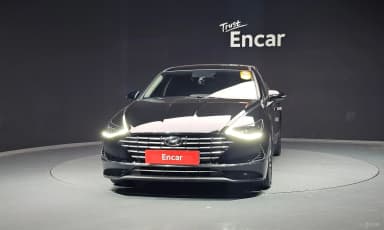 Sonata Hybrid (DN8)