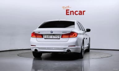 5 Series (G30)