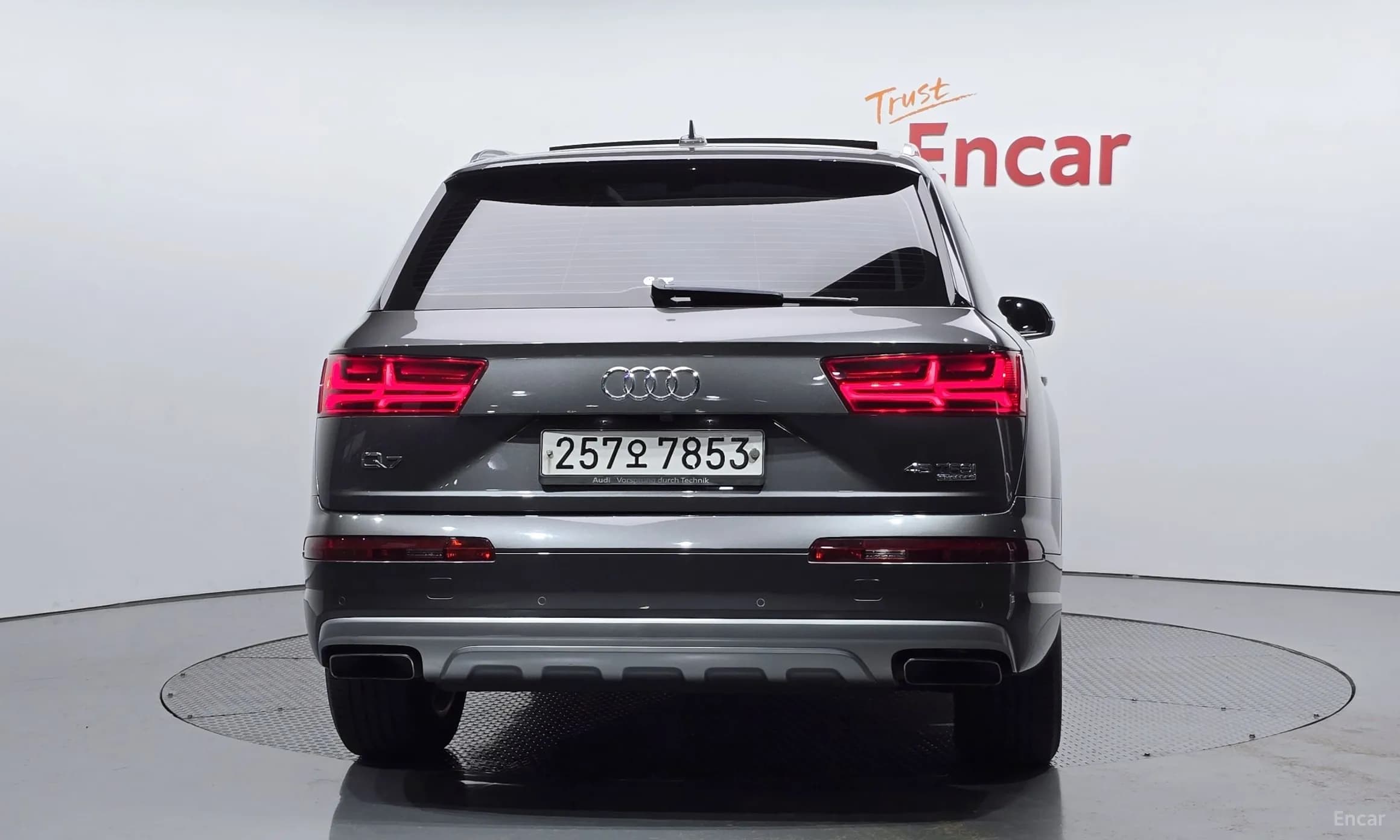 Q7 (4M)