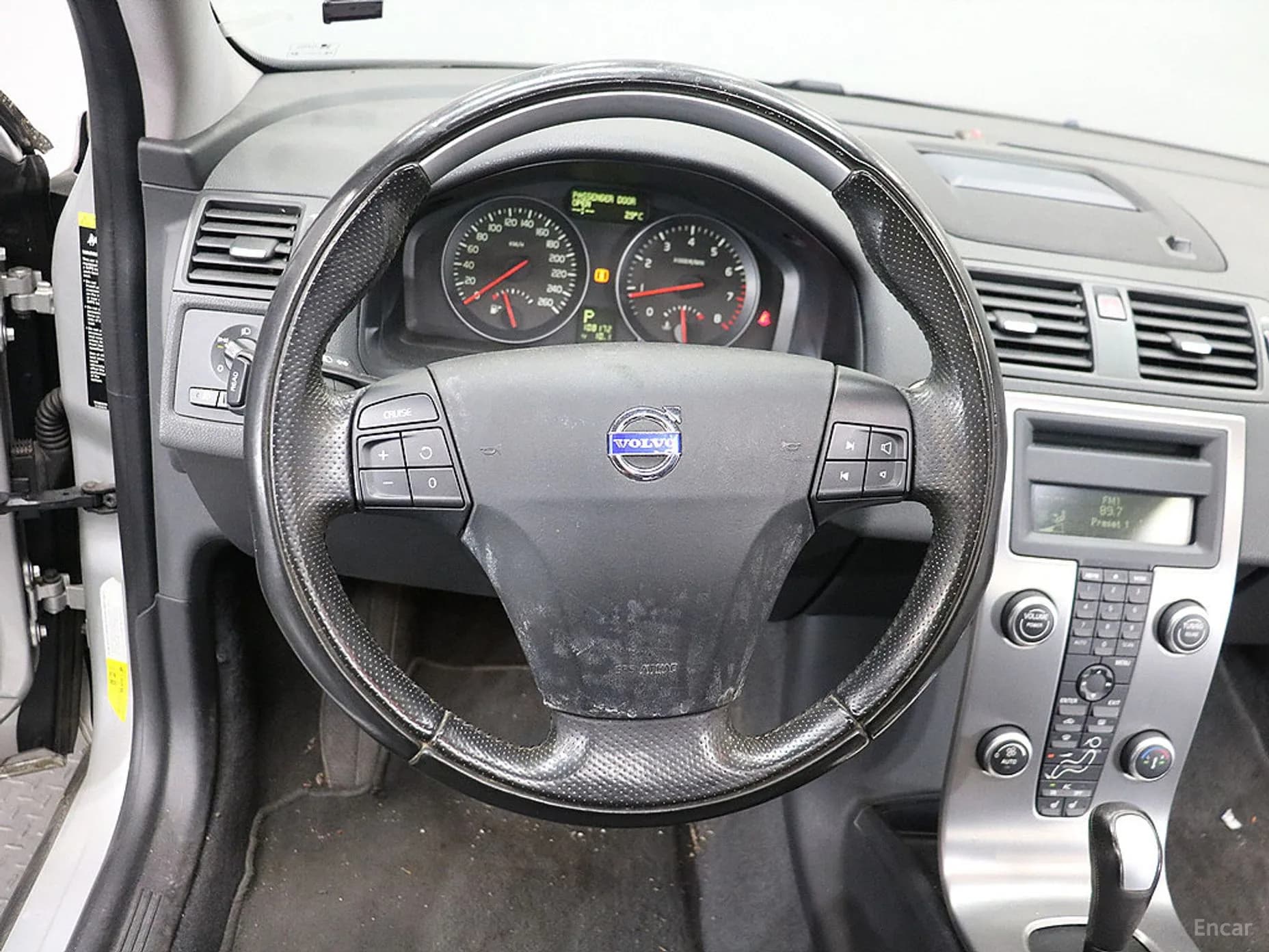 C30.