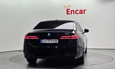 5 Series (G60)