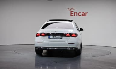 E-Class W214